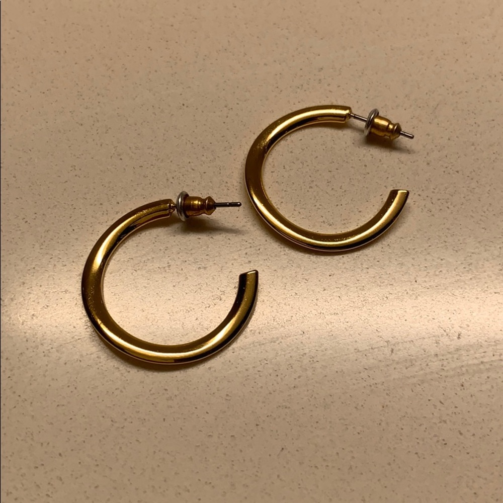 OAK & FORT Medium Gold Loop Earrings